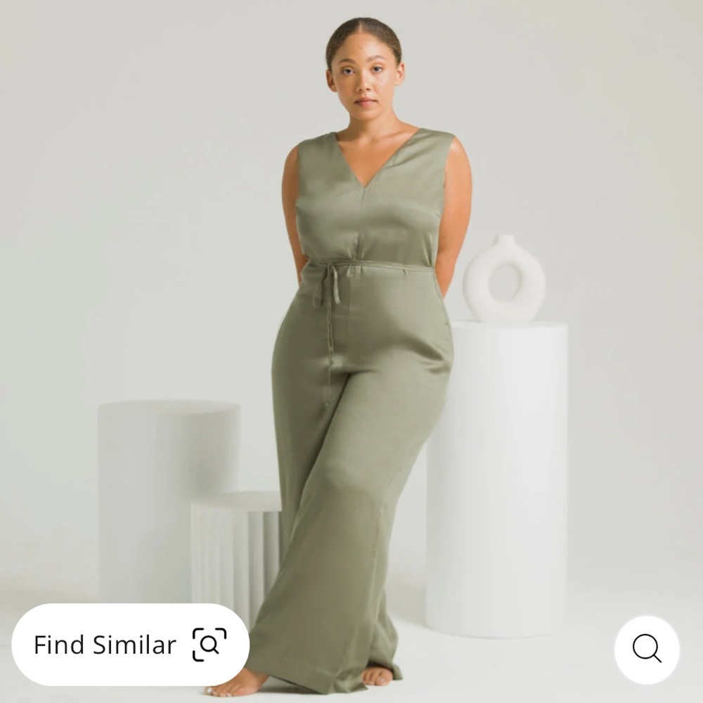 NWT Sateen Jumpsuit (Onyx, XL)